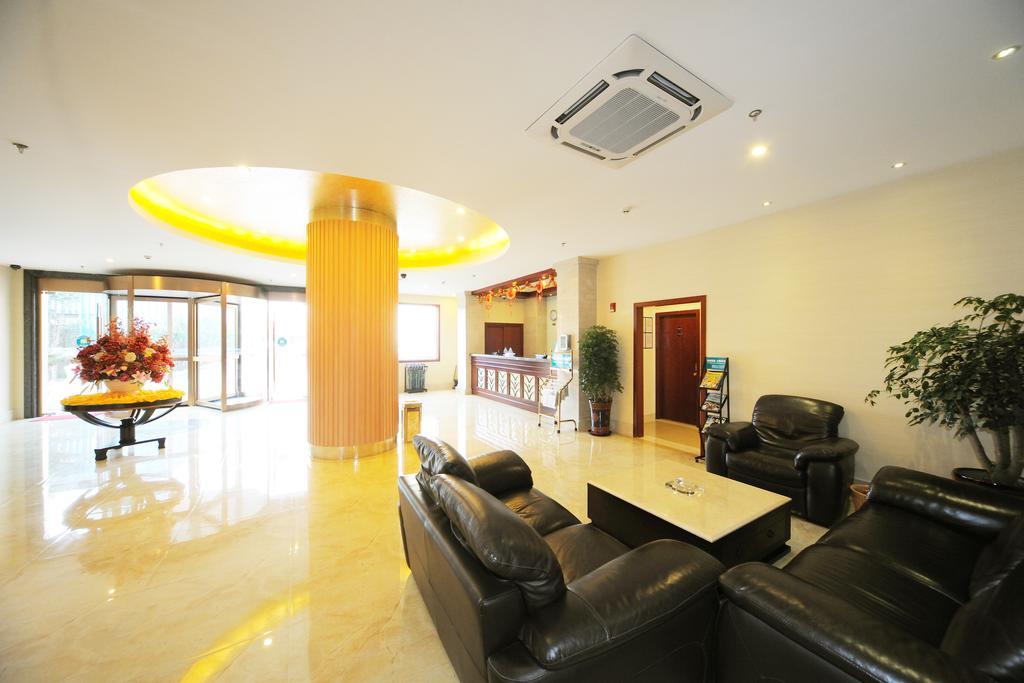 Greentree Inn Shanghai West Huaxia Road Metro Station Express Hotel Extérieur photo